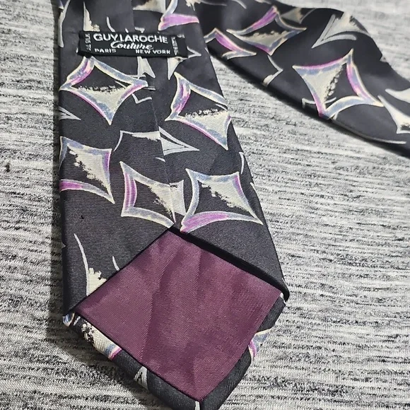 Guy‎ Laroche Couture Paris New York Black Geometric Silk Tie - Picture 5 of 5